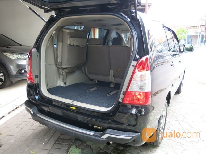 Toyota Kijang Innova G Bensin MT Manual 2015