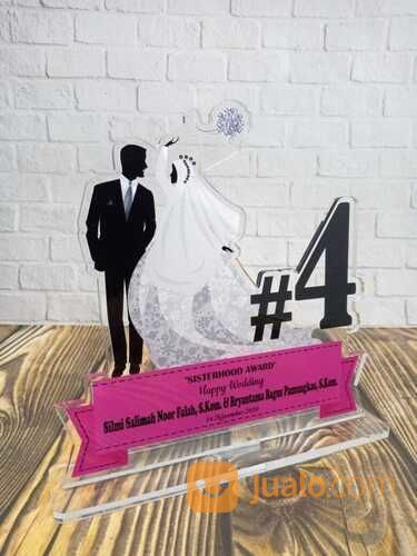 Plakat Wedding, Kado Pernikahan