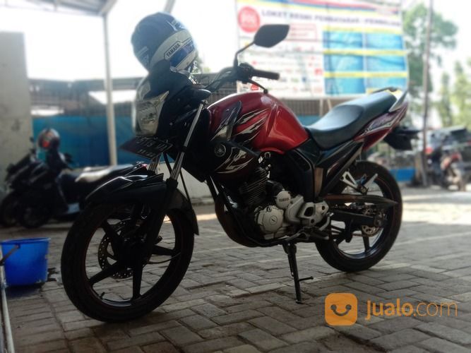 Yamaha Scorpio Z 225cc 2012 . Stnk Bpkb Nama Sendiri . Kondisi Sudah O.S 50 . Plat T Subang .