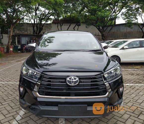 Toyota KIJANG INNOVA VENTURER 2.4 DIESEL MANUAL