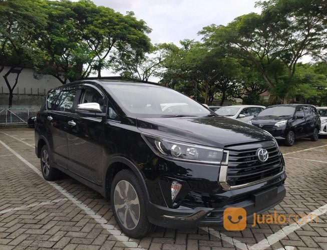 Toyota KIJANG INNOVA VENTURER 2.4 DIESEL MANUAL