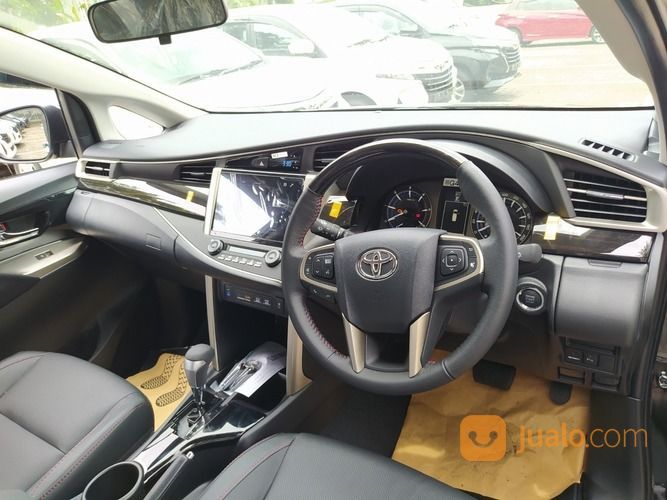 Toyota KIJANG INNOVA VENTURER 2.4 DIESEL MANUAL