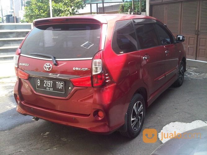 Toyota Avanza Veloz 2017 M/T 1500cc Merah Maroon Mulus Cakep !!