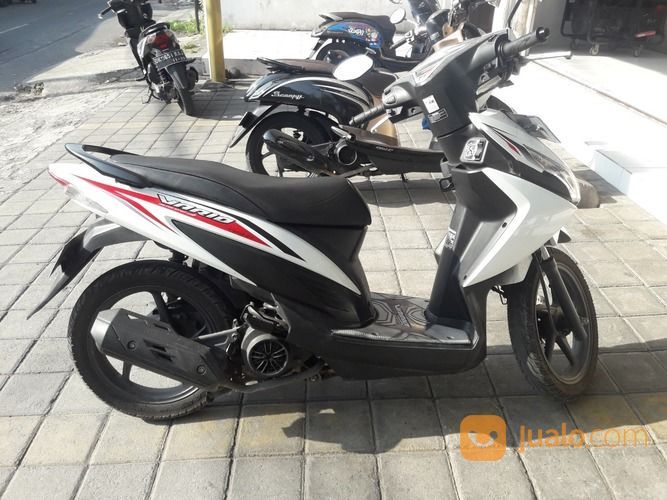 Honda Matic Vario ESP CBS ISS 110cc Putih. Th 2016. FREE Accessories!