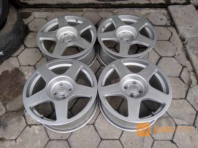 Velg Only Fiveten 52 R17x8 ET40 Pcd 4x100 (4pcs)