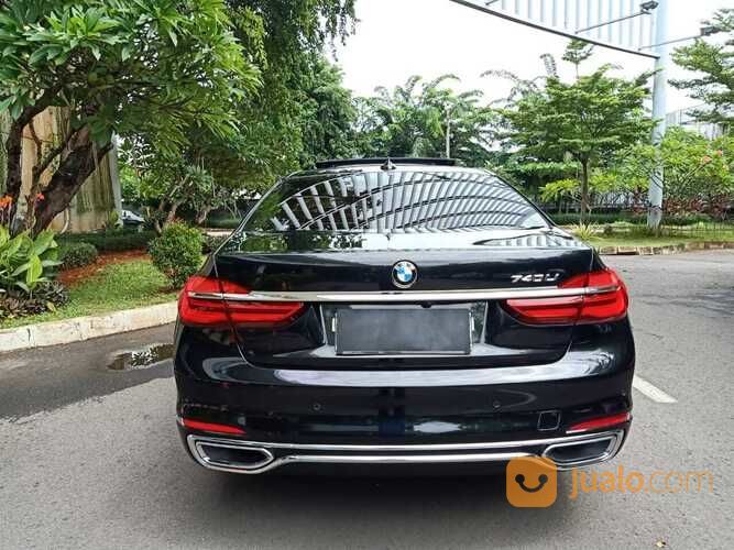 BMW 740Li Pure Excellence 2017 Black On Brown
