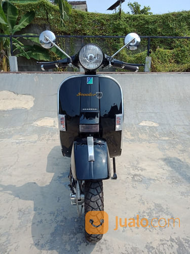 Vespa PX 150cc Hitam