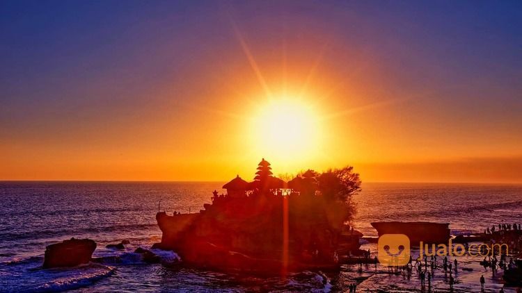 Paket Wisata Pura Tanah Lot Sunset Tour Murah