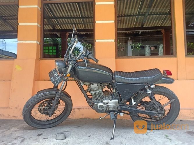 Motor Bekas - GL Pro Tahun 2002 - Mesin Masih Sehat, Kelistrikannya Masih Bagus