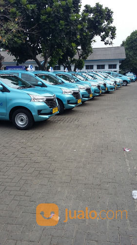 LOWONGAN KERJA SUPIR TAKSI BLUE BIRD