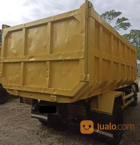 Mitsubishi Colt Diesel FE 74 HDV Dump Truck MT Tahun 2016