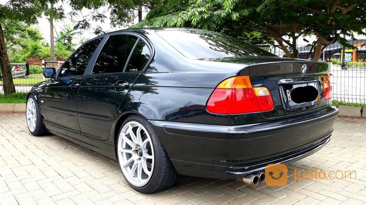 BMW 318i Matic 2001 Hitam TERAWAT