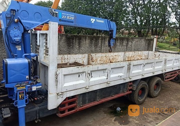 Truck Crane Isuzu Tahun 2017 Kapasitas 8 Ton di Kota Jakarta Timur, DKI
