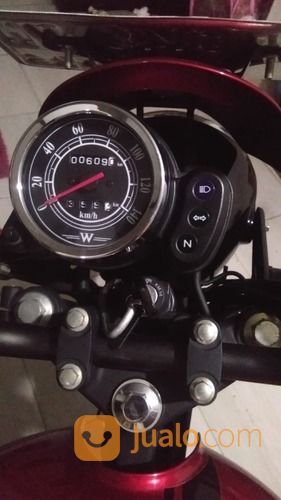 Kawasaki W175 Cafe Tahun 2019 Kilometer Low