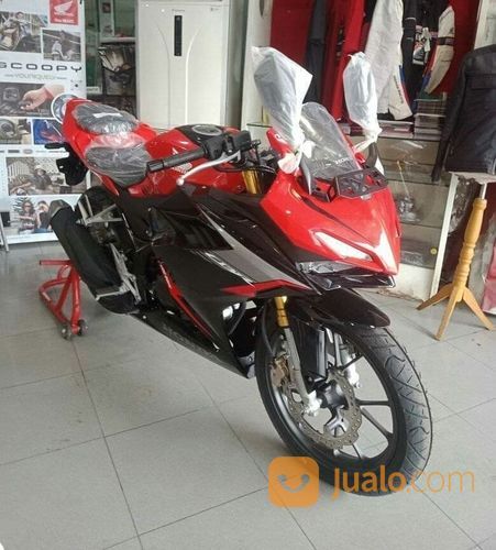 Honda CBR 150R [ Promo Credit ]