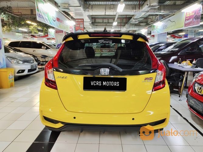 Honda Jazz RS CVT 2019 Matic KM 14rb SUPER ANTIK