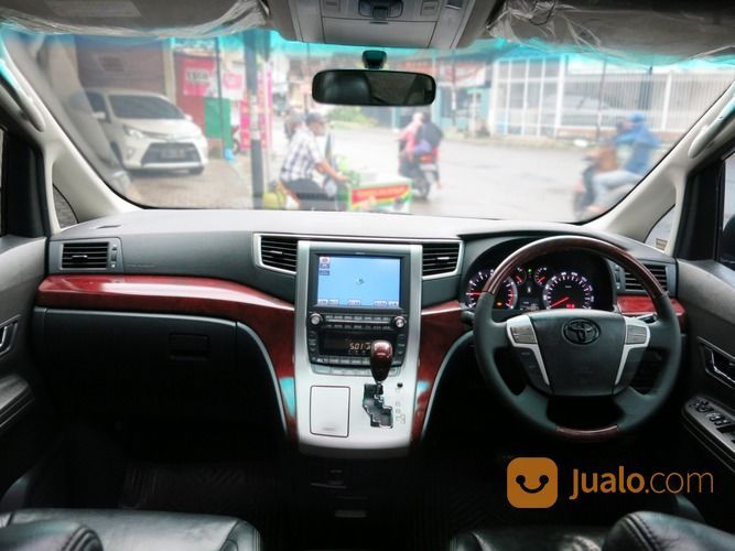 Toyota Alphard S Premium Sound AT Matic 2009