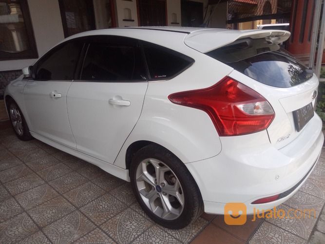 Ford Focus S 2.0 Hatchback Thn 2013