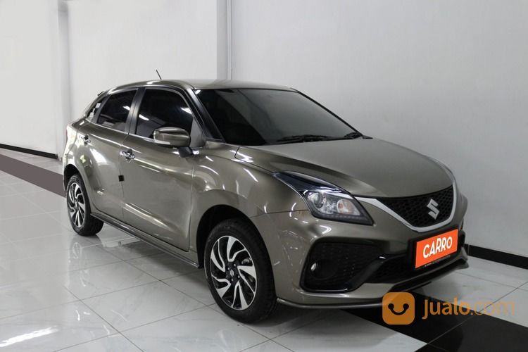 Suzuki Baleno Hatchback MT 2020 Abu-Abu