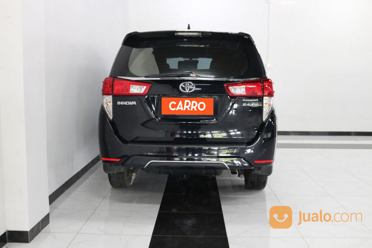 Toyota Innova 2.4 V AT 2018 Hitam