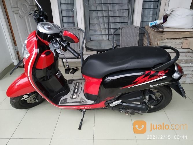 HONDA SCOOPY CBS ISS 2018