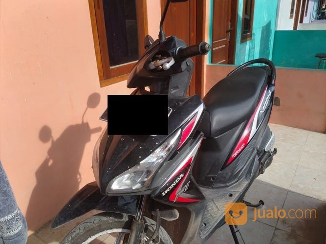 Honda Vario PGM Fi Injection Matic Hitam - Tahun 2014 Bisa Nego