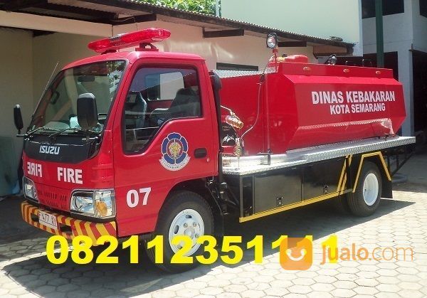 fire truck water supply mobil pemadam kebakaran water supply karoseri global di kota bekasi jawa barat jualo com