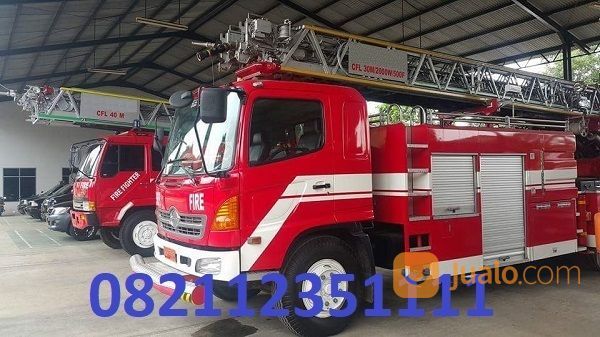 harga fire ladder truck mobil tangga pemadam kebakaran karoseri