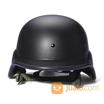 Helm Catok. Plasrtik. Murah Meriah.