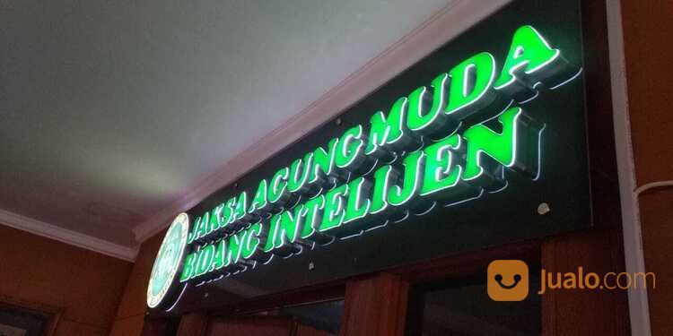 Huruf Timbul Akrilik