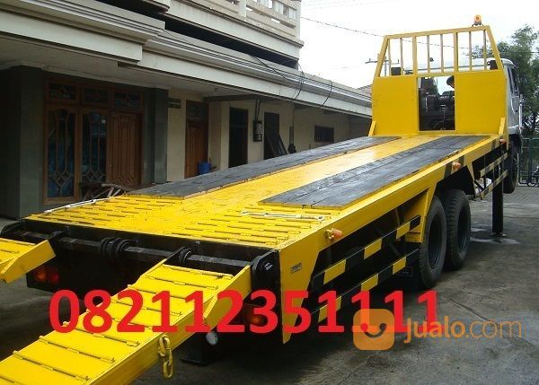 SELF LOADER TRUCK / TRADO (KAROSERI GLOBAL)
