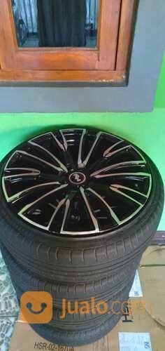 Velg Mobil HRS WHEEL Masih Kinclong