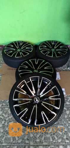 Velg Mobil HRS WHEEL Masih Kinclong