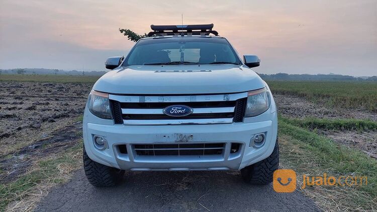 Ford Ranger XLT 2,5 4X4 Tahun 2012