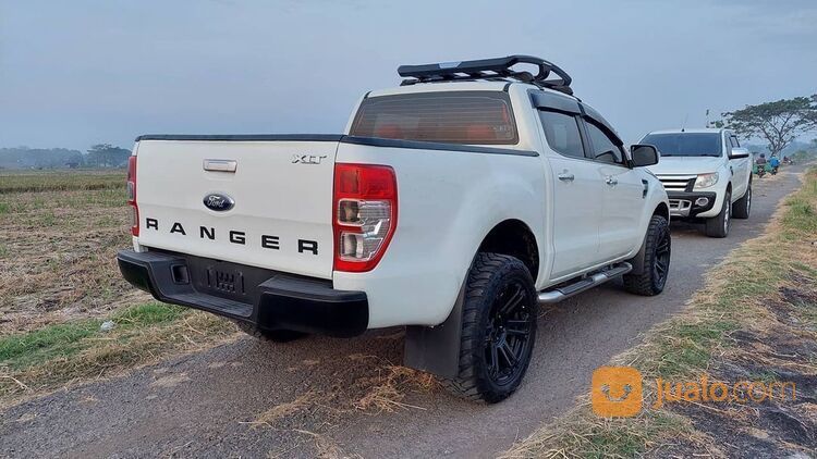 Ford Ranger XLT 2,5 4X4 Tahun 2012