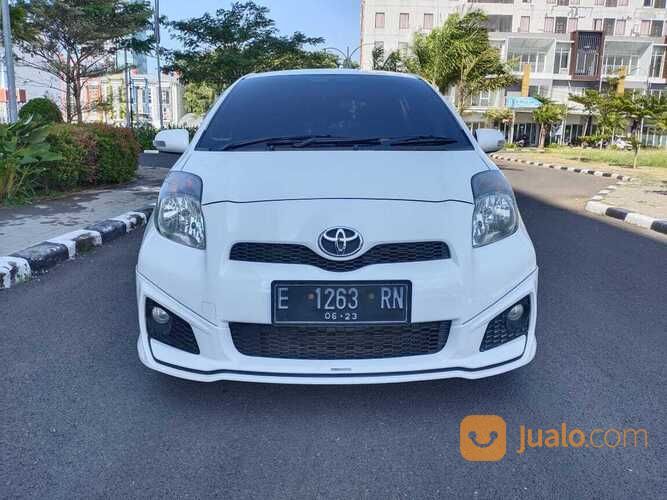 TOYOTA YARIS 1.5 S LIMITED AUTOMATIC METIK 2013