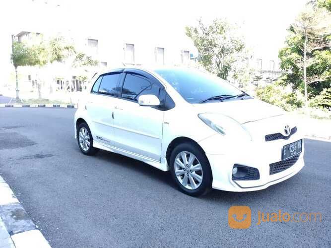 TOYOTA YARIS 1.5 S LIMITED AUTOMATIC METIK 2013