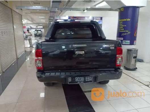 Toyota Hilux G 4x4 Mt Hitam 2015