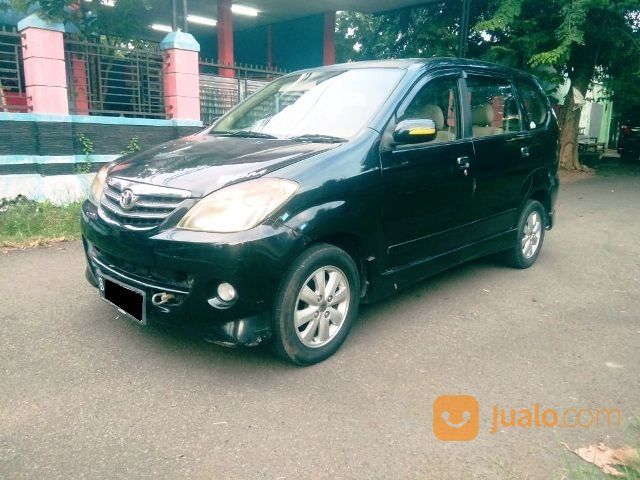 Toyota Avanza S AT 2008 Warna Hitam Metalik
