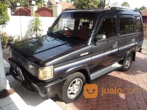 Mobil Kijang Super Tahun '92