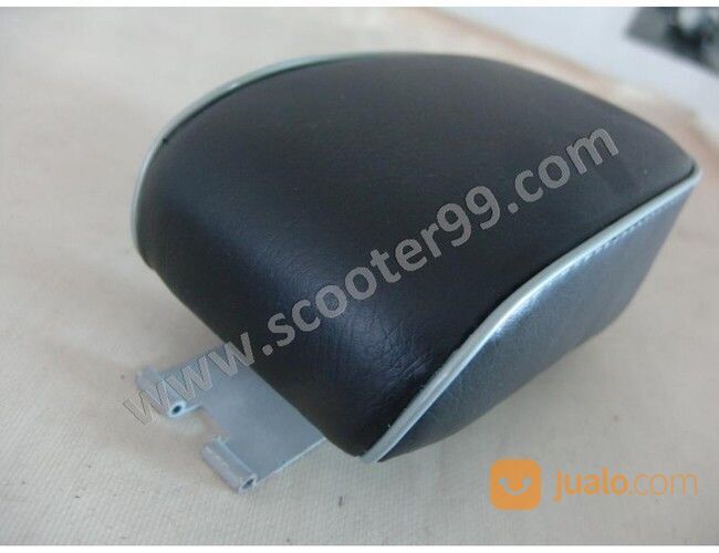 Cover Bantal Depan Untuk Vespa SS50 SS90