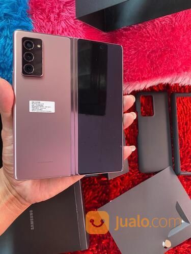 Samsung Galaxy Z Fold 2 Fullset