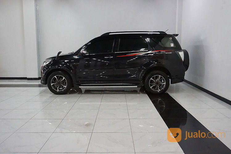 Toyota Rush S TRD Sportivo AT 2016 Hitam