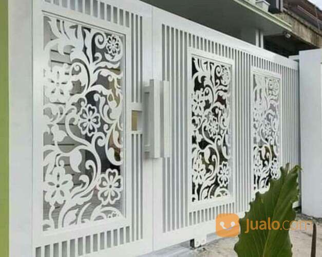 PAGAR MOTIF BATIK KEKINIAN HARGA PERMETER di Kab. Jember, Jawa Timur