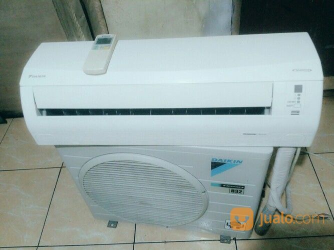 Ac Plus Pasang, Merek Daikin Inverter Thailand R32 1Pk, Bagus Orisinil