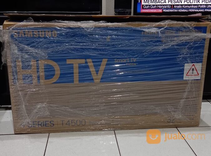 SAMSUNG SMART TV 32", SERIES TERBARU T4500, Baru Beberapa Bulan Pemakaian LIKE NEW