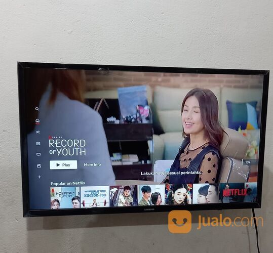 SAMSUNG SMART TV 32", SERIES TERBARU T4500, Baru Beberapa Bulan Pemakaian LIKE NEW