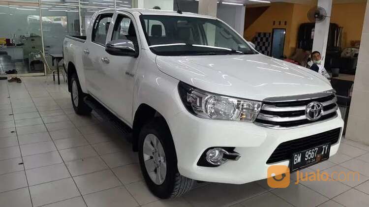 Toyota Hilux G Double Cabin 4x4 MT