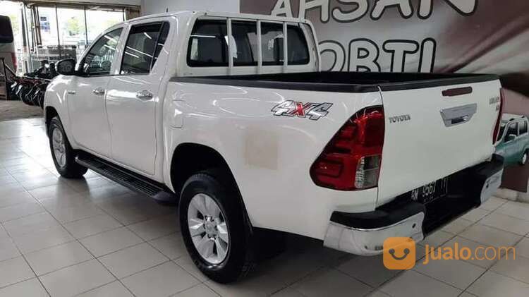 Toyota Hilux G Double Cabin 4x4 MT