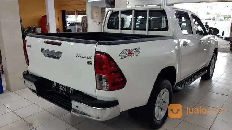 Toyota Hilux G Double Cabin 4x4 MT